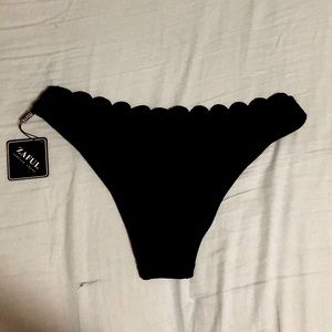 Never been worn black scalloped bikini bottom